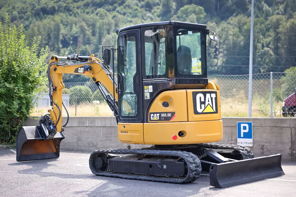 CAT 303.5E