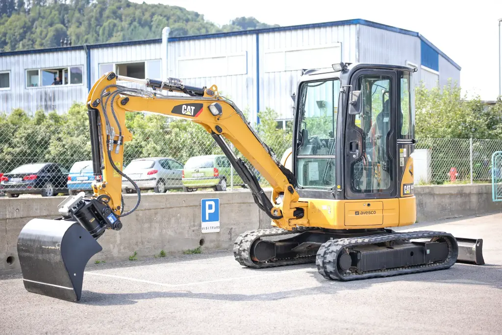 CATERPILLAR 303.5E - E.26.25