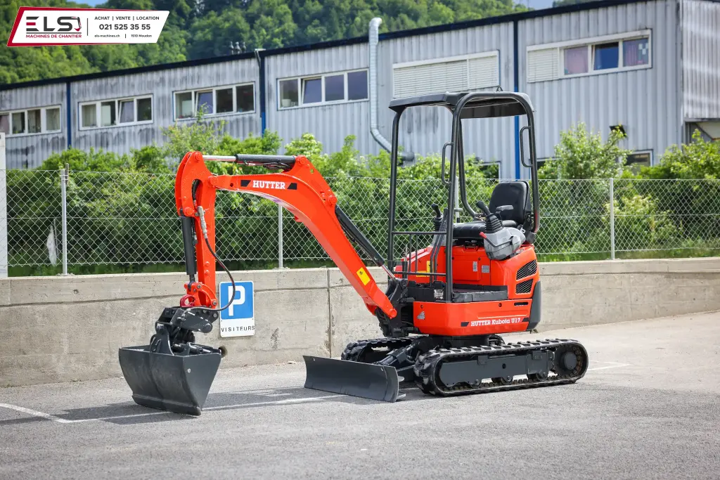 KUBOTA U17-3 - E.24.25