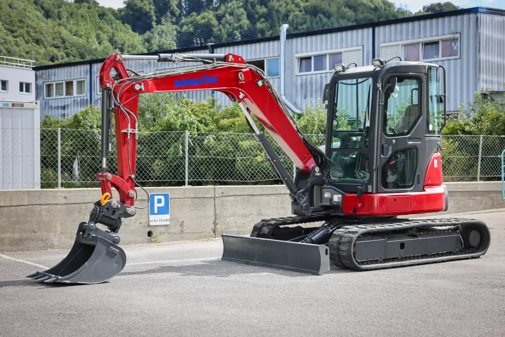 KOMATSU PC45MR-3 - E.28.25