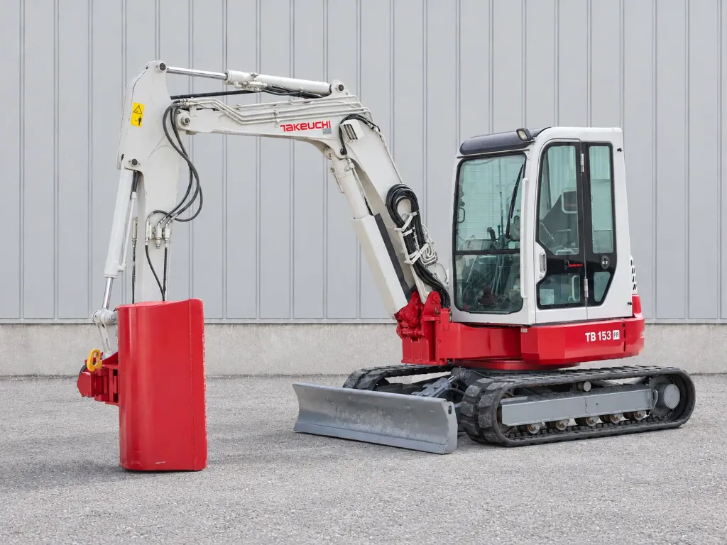 TAKEUCHI TB 153FR - 3.52.015