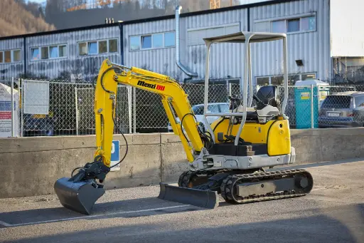 MENZI IHI 16 VX - E.14.25